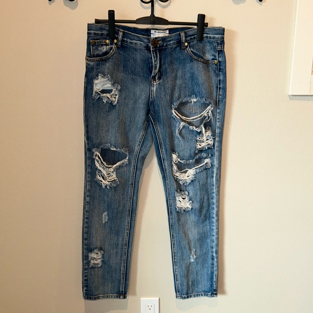 ONE X ONE TEASPOON "AWESOME BAGGIES" DISTRESSED JEANS SIZE 29